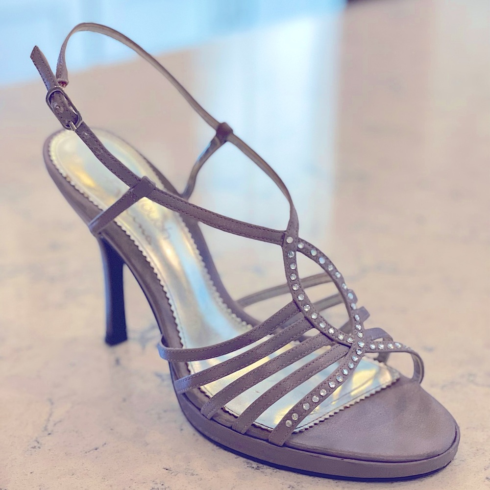 Touch of Nina Heels, Size 7.5